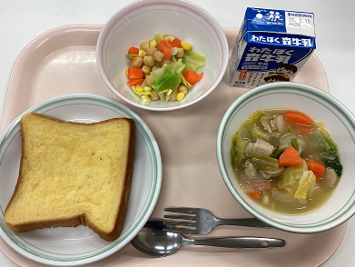 2月4日火曜日給食の写真