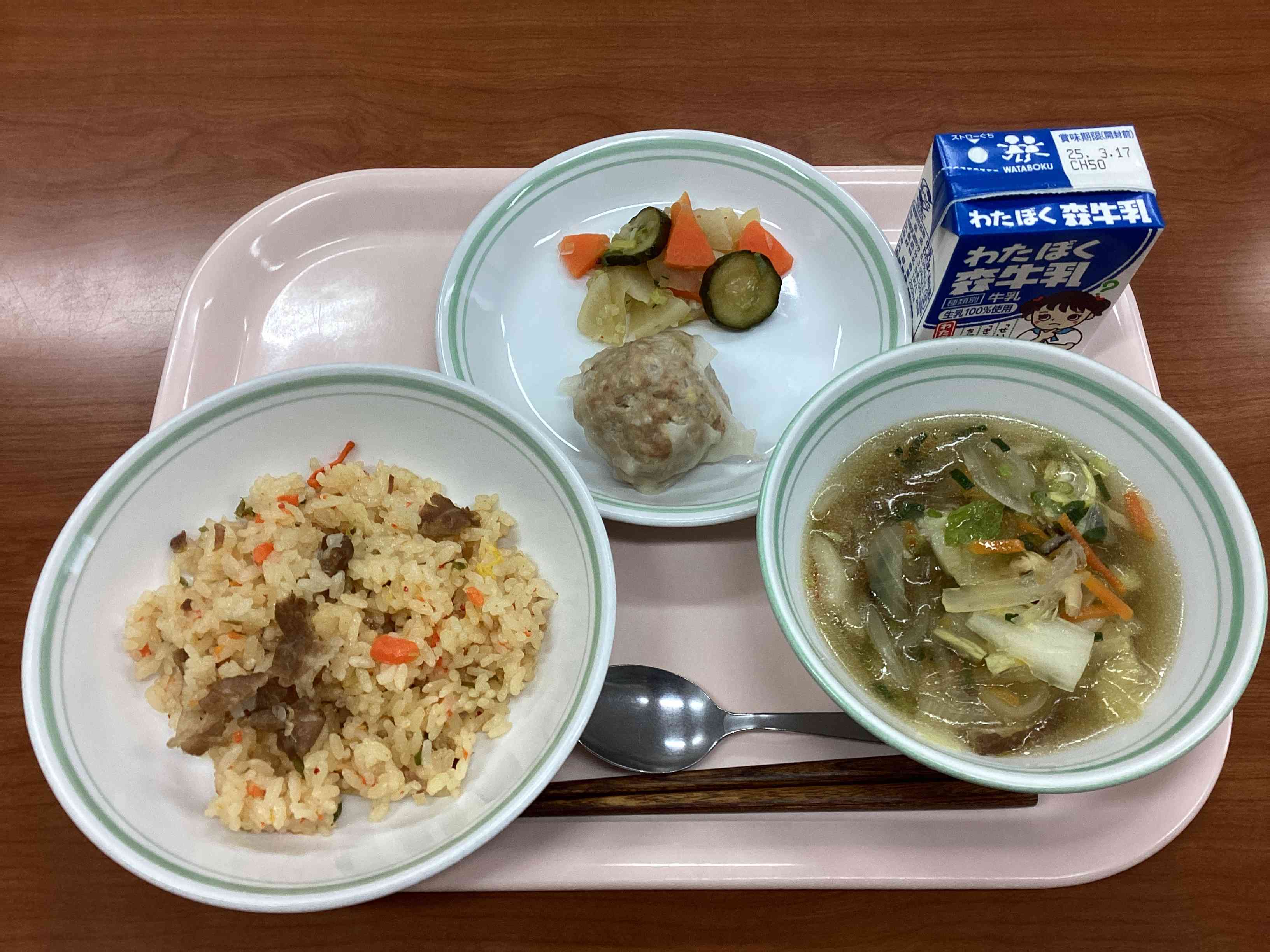 3月11日火曜日給食の写真