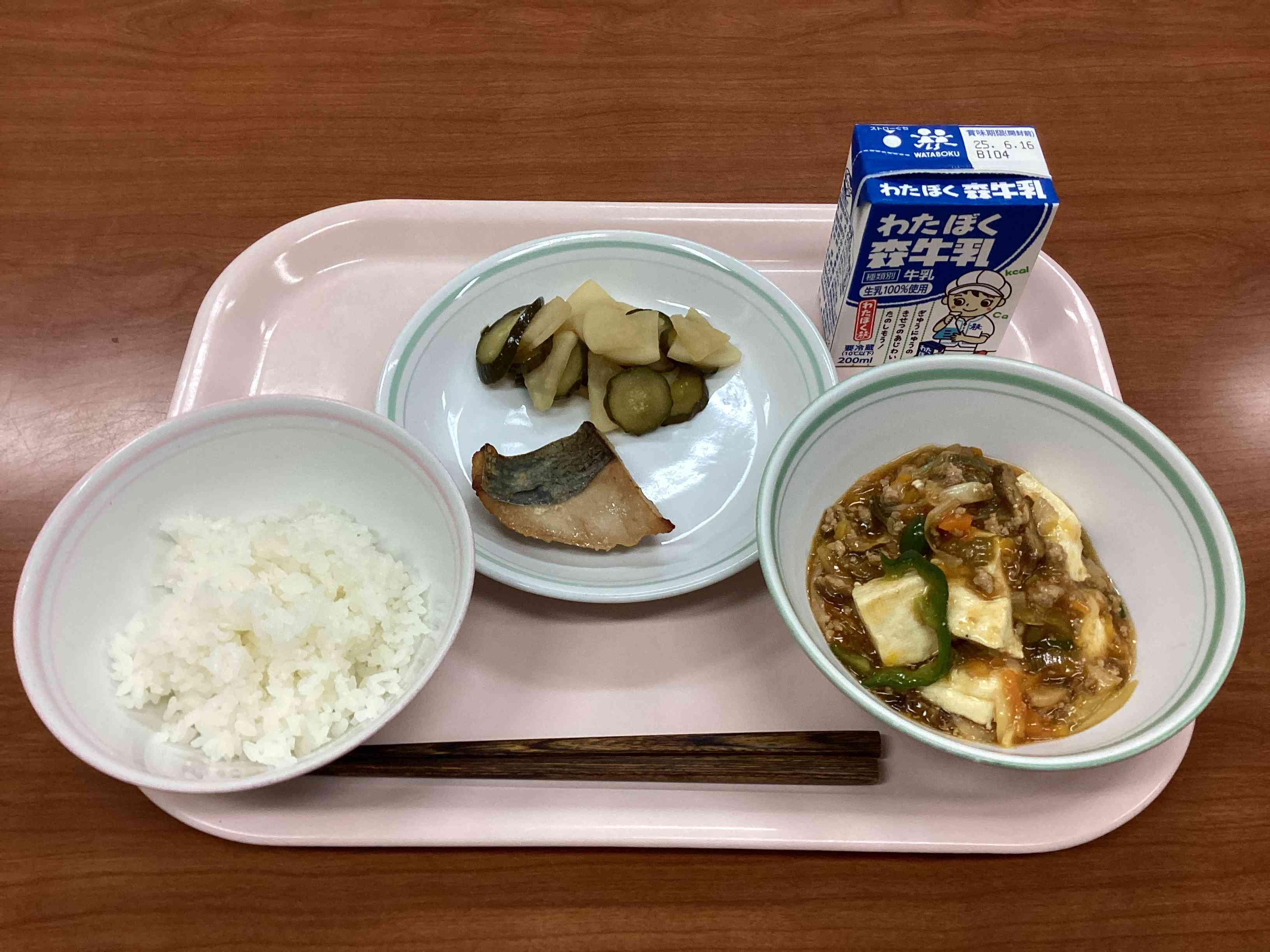 ６月10日火曜日給食の写真