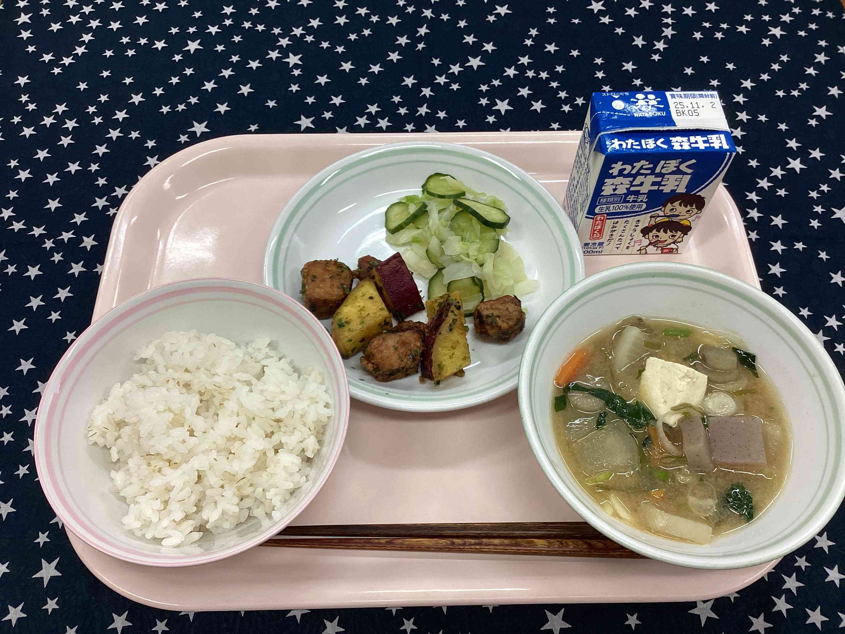10月27日月曜日給食の写真