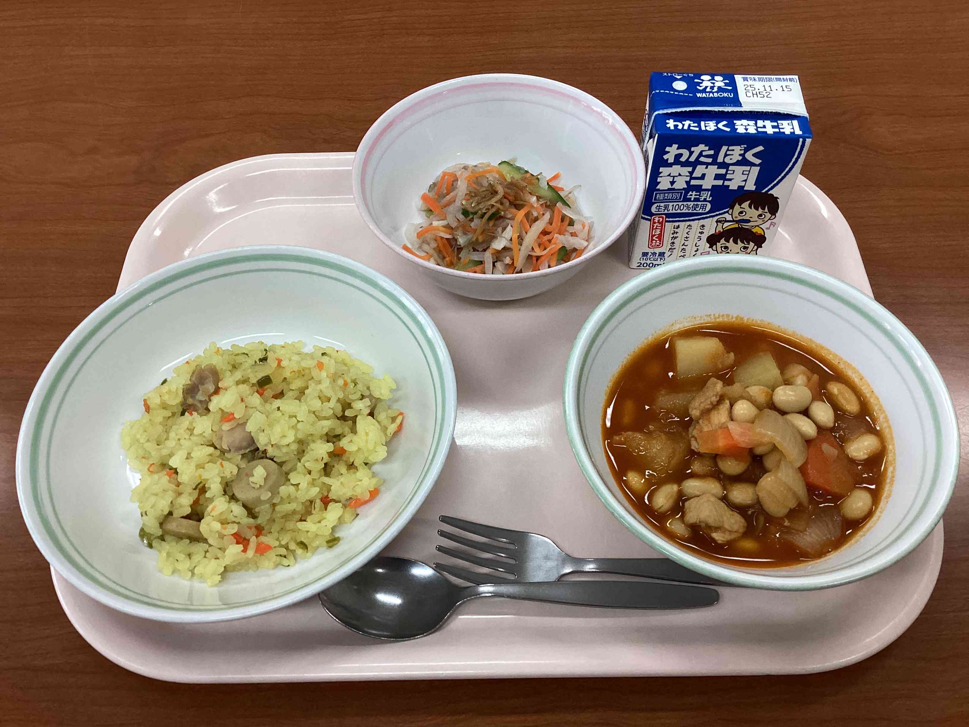 11月7日金曜日給食の写真