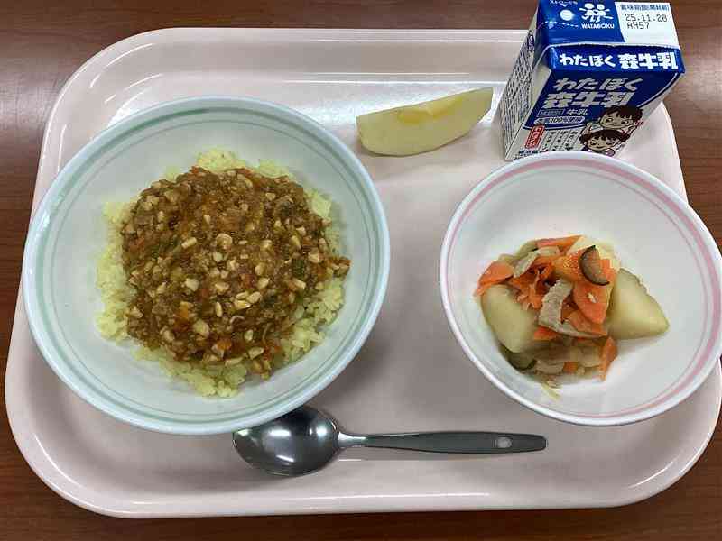 11月20日木曜日給食の写真