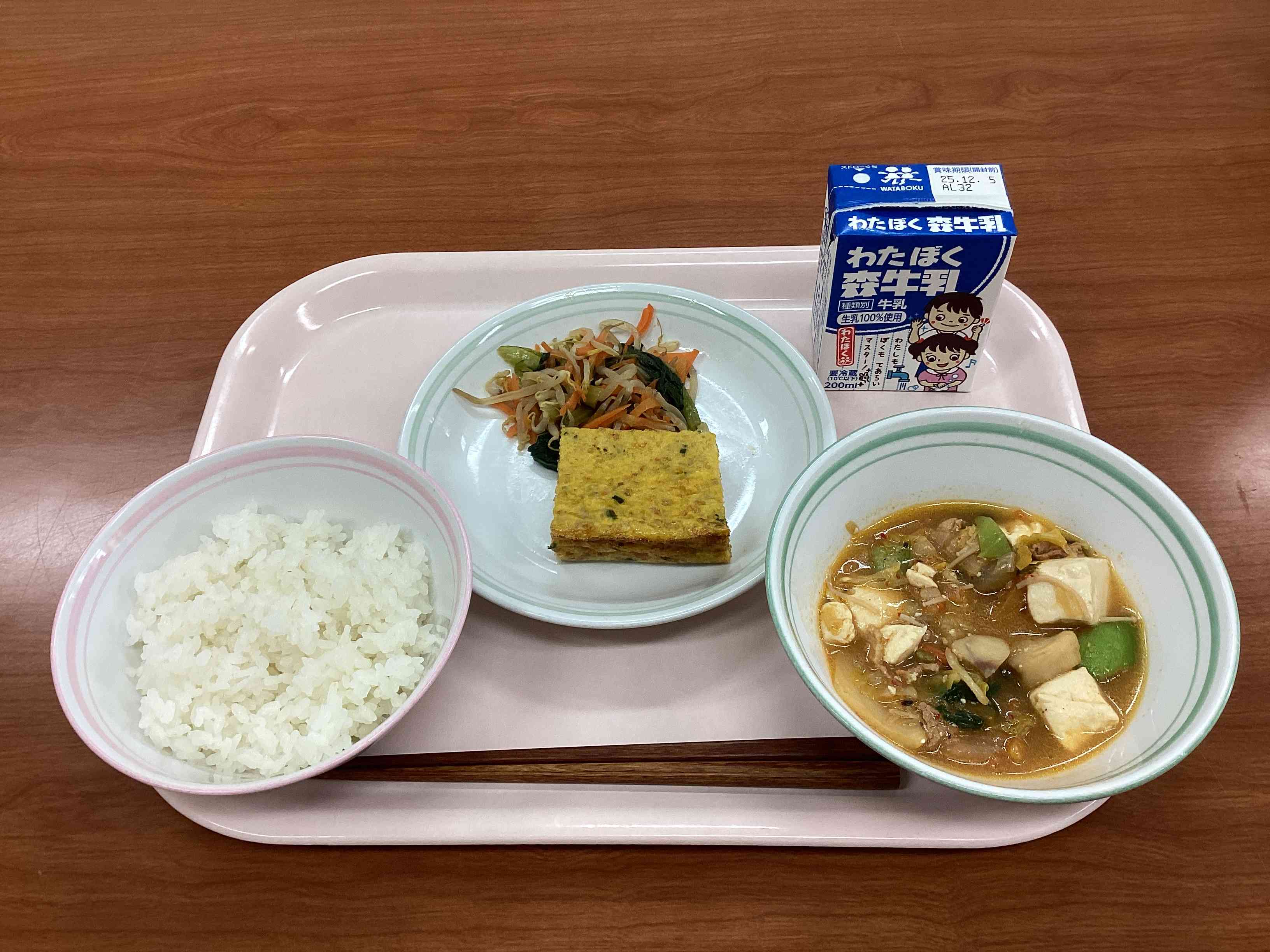 11月27日木曜日給食の写真