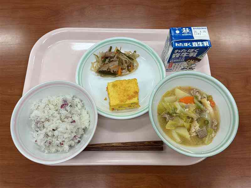 4月8日水曜日の給食の写真