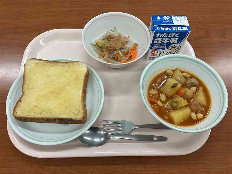 4月24日金曜日給食の写真