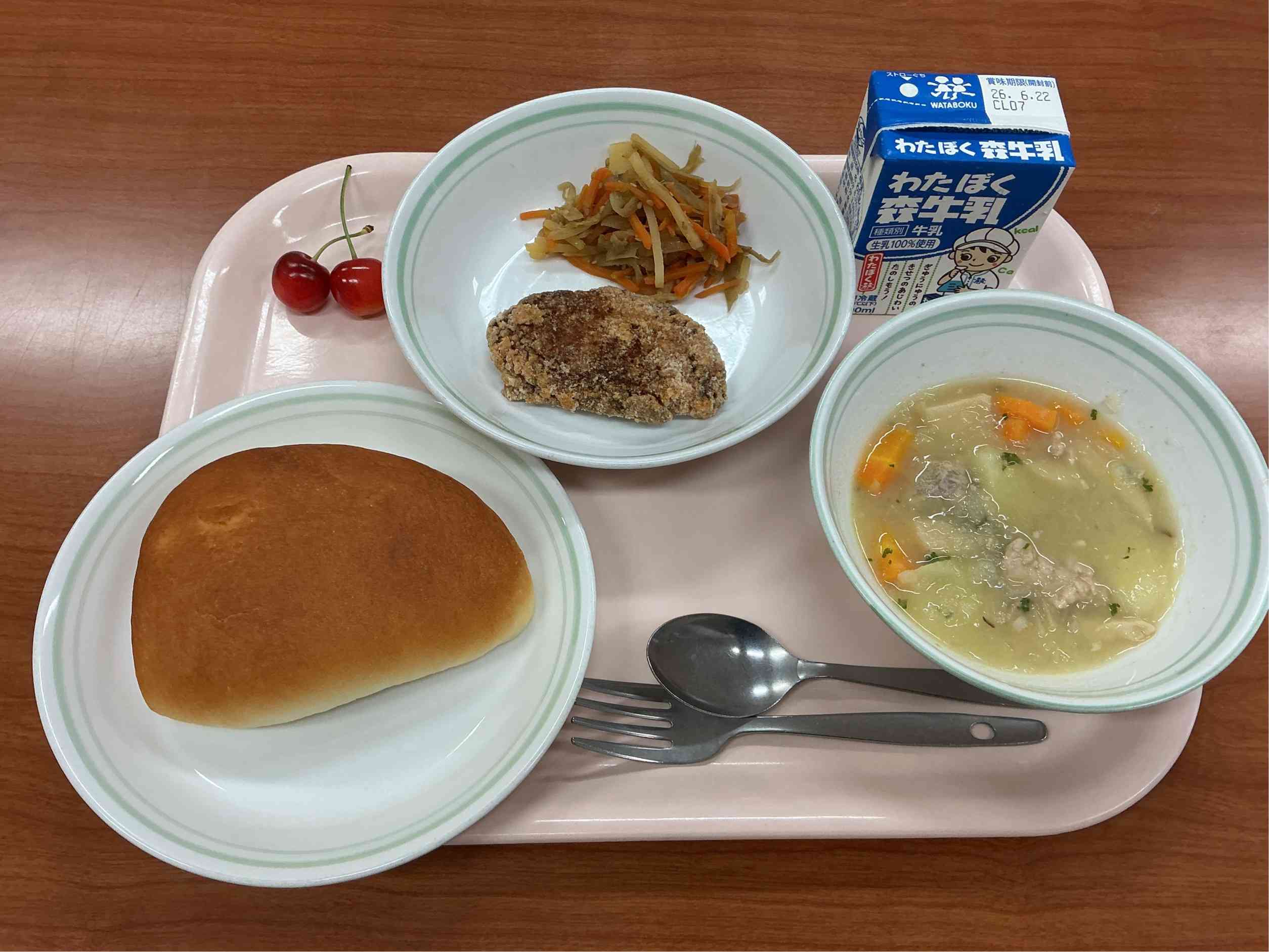 6月16日火曜日給食の写真