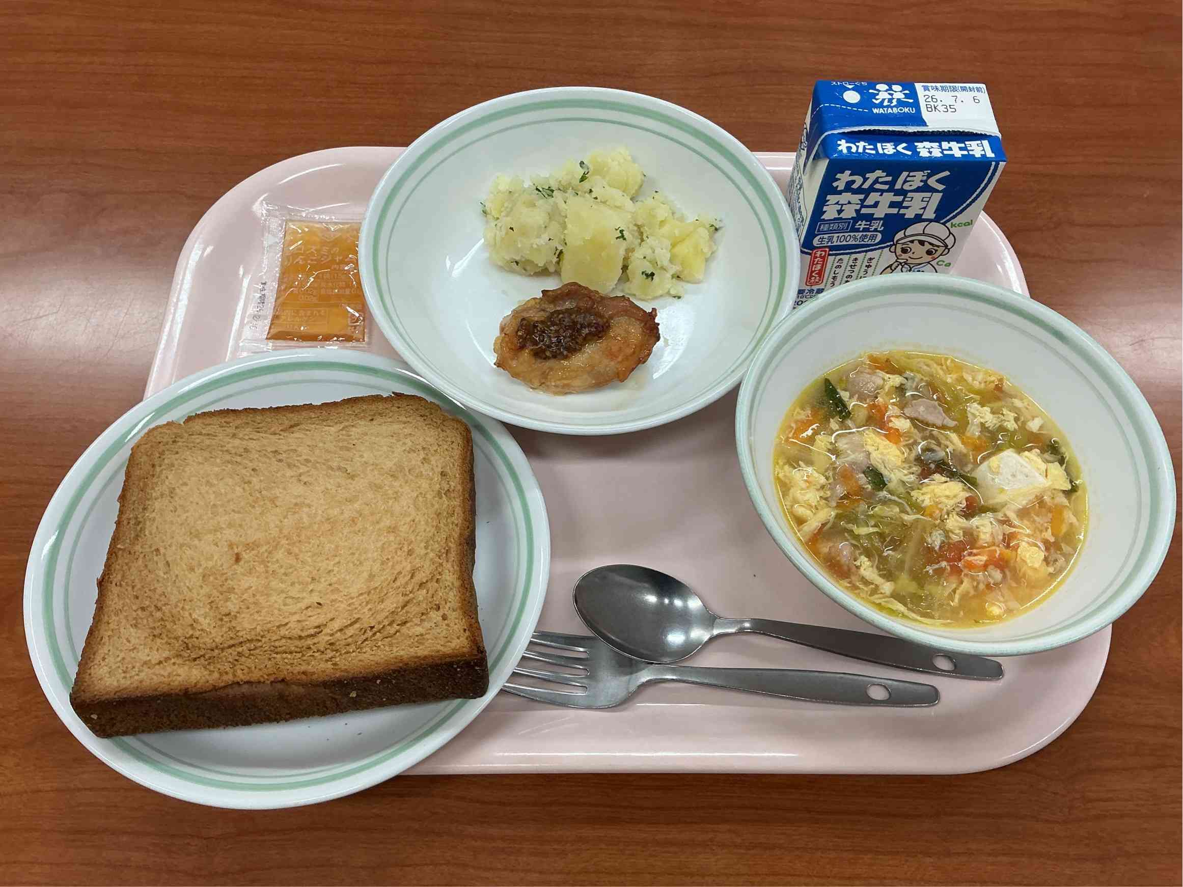 6月30日火曜日給食の写真